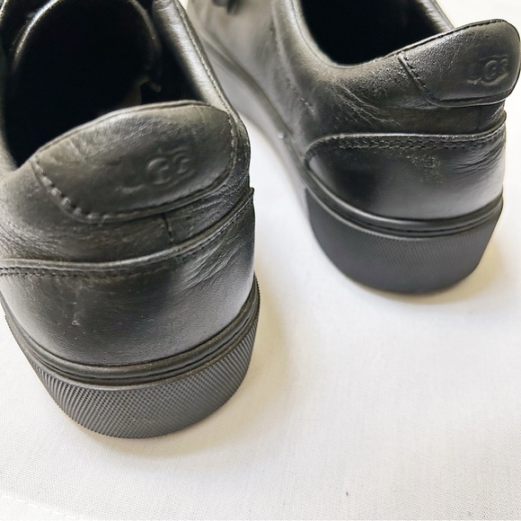 UGG Zilo Leather Sneakers Black Women’s 7.5 - Picture 7 of 9